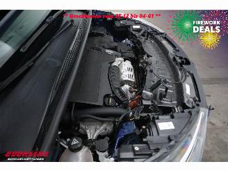 Opel Crossland 1.2 T. Innovation Navi Clima SHZ LHZ Orig NL! 53.381km! picture 8