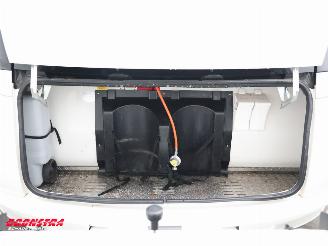 Hobby  495 UL Premium Mover Rondzit Single Beds Middenkeuken picture 25