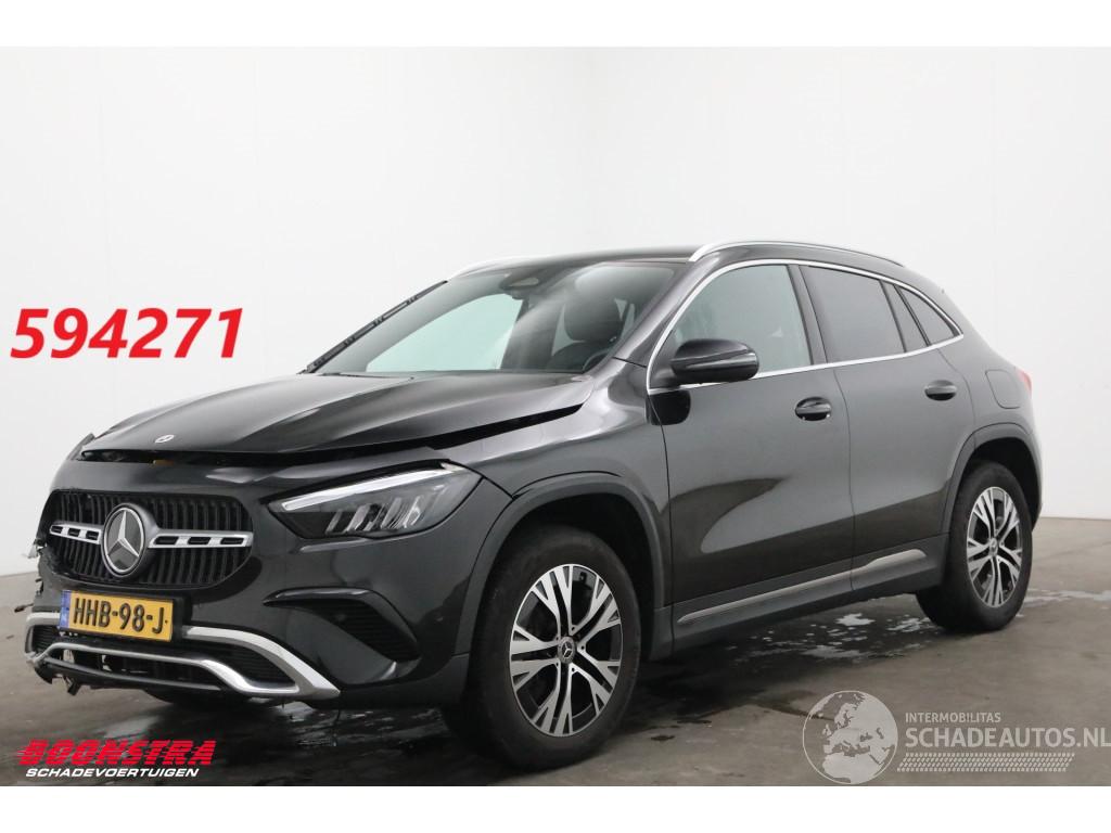 Mercedes GLA 250 e Star Edition LED ACC Navi Clima Camera SHZ 19.826 km!