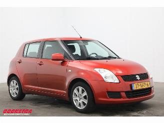Suzuki Swift 1.3 Cool 5-DRS Airco AHK picture 2