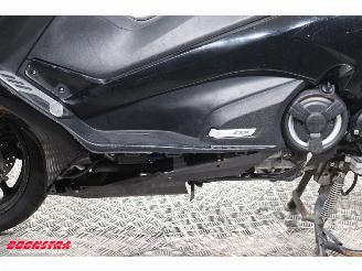 Yamaha  T-Max 530 Black Max Akrapovic picture 23