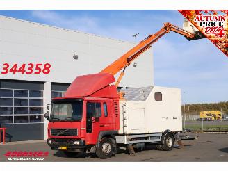 Käytettyjen trucks Volvo FL 220 Hubarbeitsbuhne Custers T200 18T 2003/5