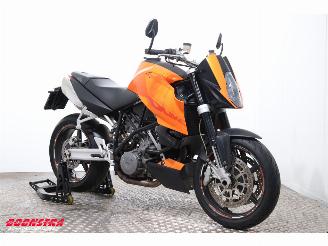 KTM  990 SuperDuke +Paddock stand +extra uitlaat +extra spiegelset picture 2