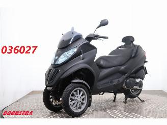 ojeté vozy motocykly Piaggio  400 LT MP3 28.105 km! 2012/6
