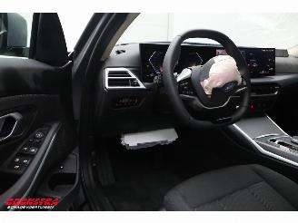 BMW 3-serie 330e Schuifdak 360° LED Cruise SHZ 4.216 km! picture 19