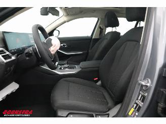 BMW 3-serie 330e Schuifdak 360° LED Cruise SHZ 4.216 km! picture 17