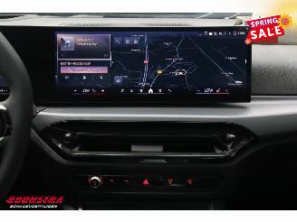 BMW 3-serie 330e Schuifdak 360° LED Cruise SHZ 4.216 km! picture 16