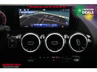 Mercedes B-klasse 200 7G-Tronic LED ACC Navi Clima Camera SHZ LRHZ 11.199 km! picture 14