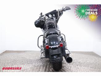 Harley-Davidson  FLHX Street Glide LED Cruise picture 8