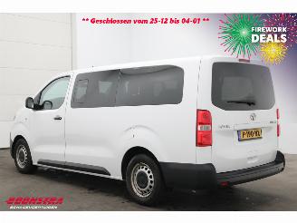 Toyota Proace 1.5 D-4D Cool Long 9-Pers. Airco Cruise picture 4