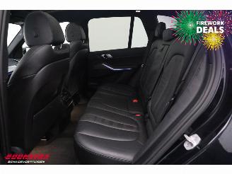 BMW X5 xDrive40d M-Sport Pano LED ACC HUD Memory LRHZ AHK picture 16