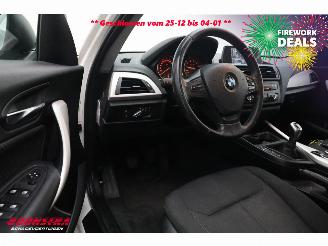 BMW 1-serie 116i 5-DRS Navi Bluetooth Airco PDC SHZ picture 18