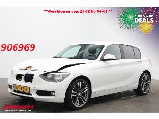 uszkodzony samochody osobowe BMW 1-serie 116i 5-DRS Navi Bluetooth Airco PDC SHZ 2014/9