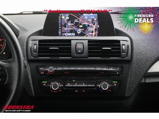 BMW 1-serie 116i 5-DRS Navi Bluetooth Airco PDC SHZ picture 15