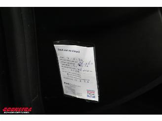 Renault Clio Grandtour Estate 0.9 TCe Intens LED Navi Clima Cruise PDC AHK 109.478 km! picture 25