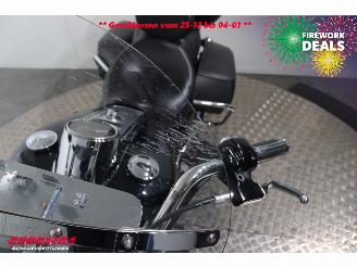 Harley-Davidson  FLHR Road King LED Cruise picture 11