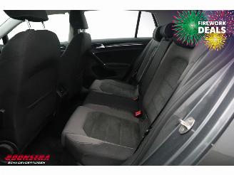 Volkswagen Golf 1.5 TSI Highline ACC Virtual Navi Clima PDC picture 18