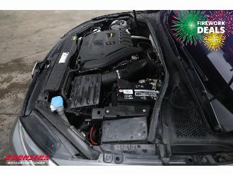 Volkswagen Golf 1.5 TSI Highline ACC Virtual Navi Clima PDC picture 10