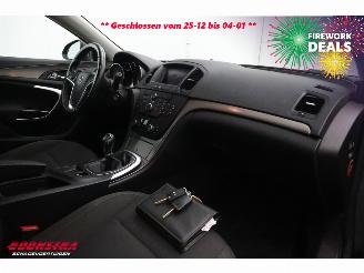 Opel Insignia Sports Tourer 1.6 T Edition Navi Clima Cruise PDC AHK picture 7