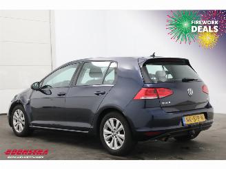 Volkswagen Golf 1.0 TSI Comfortline Navi Clima Cruise PDC AHK 125.216 km! picture 4