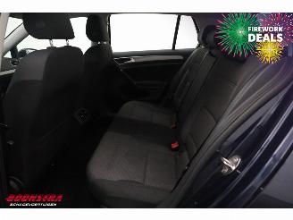 Volkswagen Golf 1.0 TSI Comfortline Navi Clima Cruise PDC AHK 125.216 km! picture 15