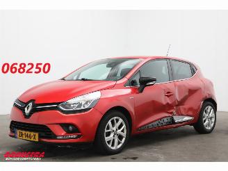 skadebil auto Renault Clio 0.9 TCe Limited Navi Airco Cruise PDC 66.679 km! 2019/7