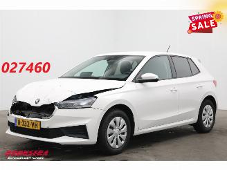 Unfallwagen Skoda Fabia 1.0 TSI Ambition Bluetooth Airco Cruise PDC 2022/11