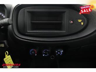 Toyota Aygo 1.0 VVT-i MT ACC picture 16