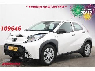 krockskadad bil auto Toyota Aygo 1.0 VVT-i MT ACC 2023/6