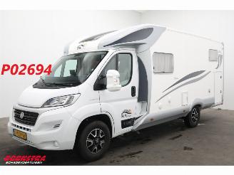 Vaurioauto  campers Trigano  T 690 2.3 MJ Aut. Level Single Beds Airco Cruise 2020/8