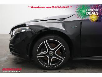 Mercedes A-klasse 250e AMG Pano LED Memory Camera SHZ picture 12