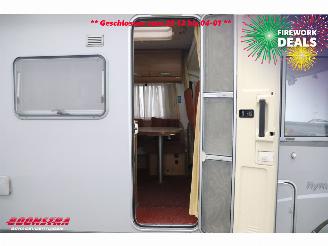 Hymer  B 614 Hymermobil 2.8 JTD Dakairco Solar Hefbed Dwarsbed Cruise Apple/Anrdoid picture 46