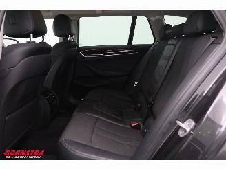BMW 5-serie Touring 520i Aut. Sport-Line LED Navi Clima Cruise PDC AHK picture 16