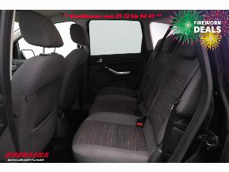 Ford C-Max 1.8-16V Trend Flexifuel Apple/Android Clima Cruise AHK picture 11