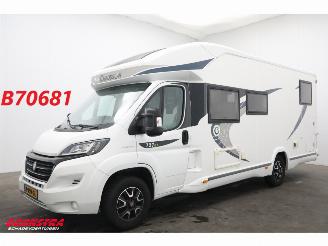 krockskadad bil camper Chausson  Welcome 727 GA 2.3 MJ Solar Hefbed Single Beds Leder Cruise Camera AHK 58.856 km! 2016/10