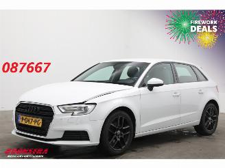 uszkodzony samochody osobowe Audi A3 Sportback 1.0 TFSI Pro Line Leder BiXenon Navi Clima Cruise SHZ PDC 2018/4