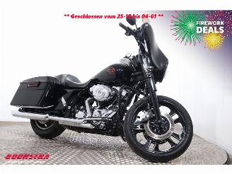 Harley-Davidson  103 FLHX Street Glide 103 FLHX Street Glide ABS LED Cruise Radio picture 2