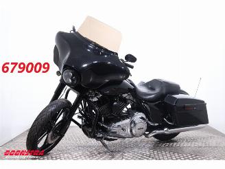 Vaurioauto  motor cycles Harley-Davidson  103 FLHX Street Glide 103 FLHX Street Glide ABS LED Cruise Radio 2013/1