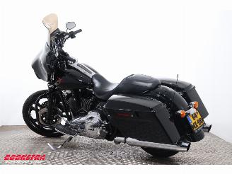 Harley-Davidson  103 FLHX Street Glide 103 FLHX Street Glide ABS LED Cruise Radio picture 4