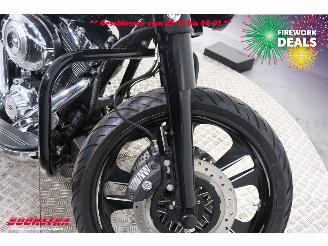 Harley-Davidson  103 FLHX Street Glide 103 FLHX Street Glide ABS LED Cruise Radio picture 13