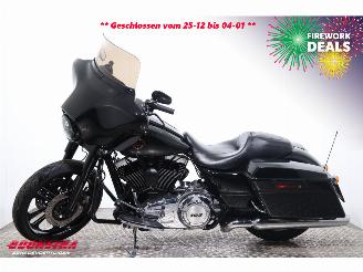 Harley-Davidson  103 FLHX Street Glide 103 FLHX Street Glide ABS LED Cruise Radio picture 5