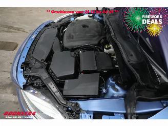 Volvo V-40 1.5 T3 Aut. R-Design LED H/K Leder Navi Clima Cruise Camera SHZ PDC AHK picture 9