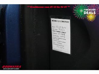 Volvo V-40 1.5 T3 Aut. R-Design LED H/K Leder Navi Clima Cruise Camera SHZ PDC AHK picture 25