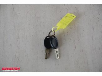 Fendt  Platin 590 Caravan Tandemasser Dwarsbed Rondzit Dakairco picture 26