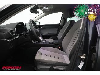 Seat Leon Sportstourer 1.0 eTSI Style LED ACC Apple/Android Clima Camera PDC picture 19