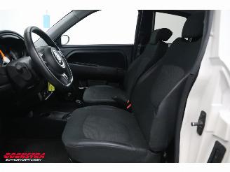 Microcar  M.GO Dynamic DCI Bluetooth Camera picture 14