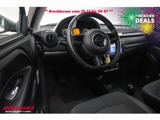 Microcar  M.GO Dynamic DCI Bluetooth Camera picture 15