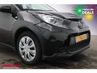 Toyota Aygo 1.0 VVT-i MT Play ACC Bluetooth Airco Camera picture 6