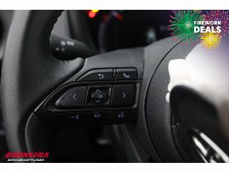 Toyota Aygo 1.0 VVT-i MT Play ACC Bluetooth Airco Camera picture 24