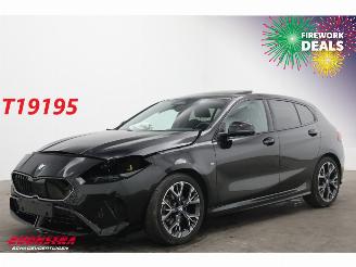 skadebil auto BMW 1-serie 116 M-Sport Pano LED 360° HUD Apple/Android 2025/4